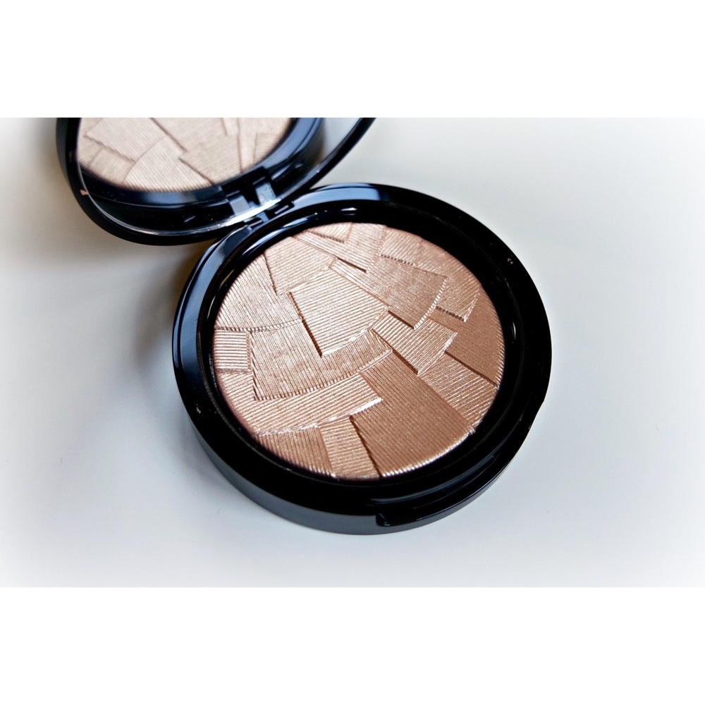 ANASTASIA BEVERLY HILLS SO HOLLYWOOD HIGHLIGHTER